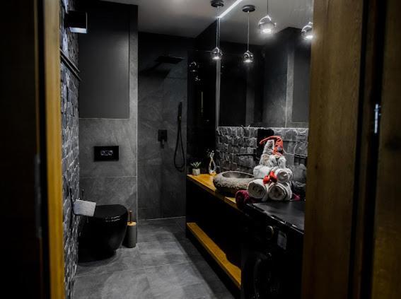 Premium Black Hors Centrum Scisle-etiuda Panoramiczna 2 -garaz Podziemny * Kielce