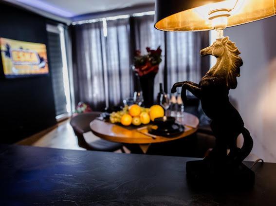 Premium Black Hors Centrum Scisle-etiuda Panoramiczna 2 -garaz Podziemny