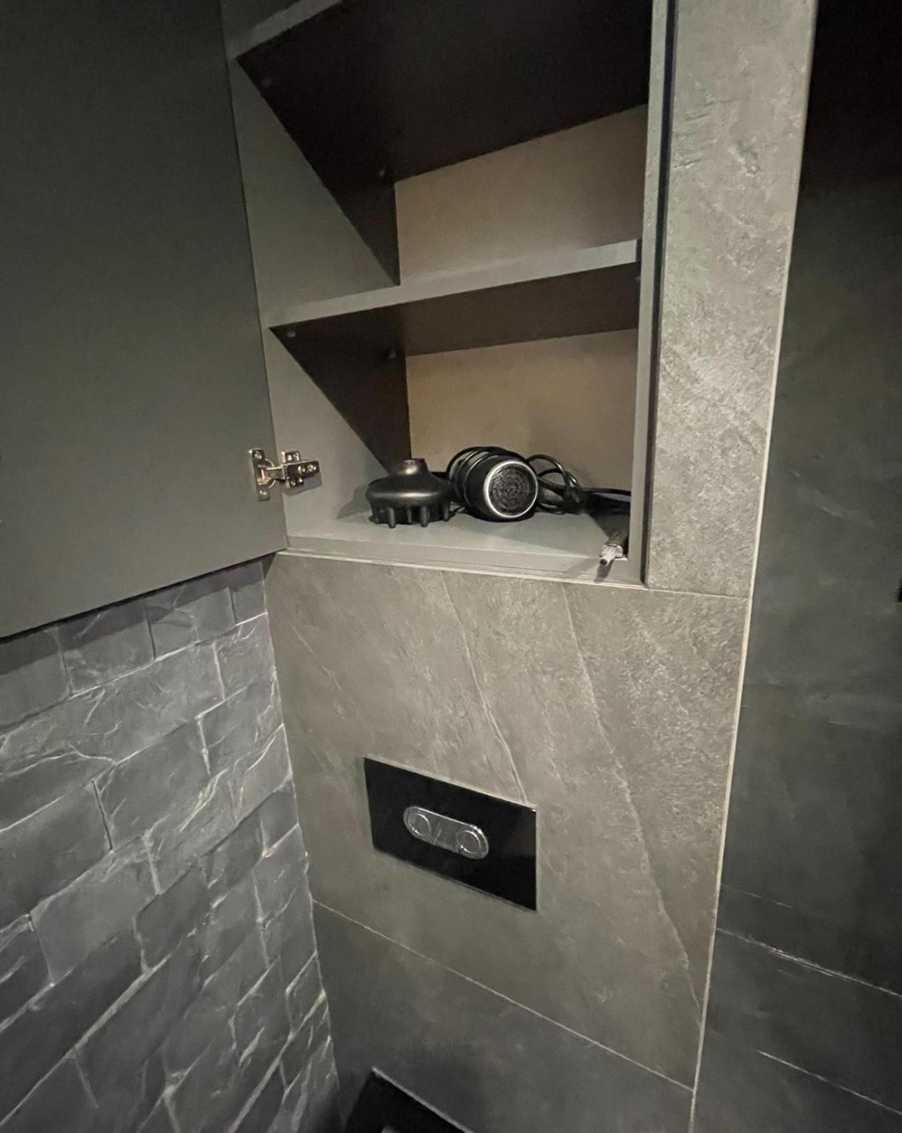 Apartment Premium Black Hors Centrum Scisle-etiuda Panoramiczna 2 -garaz Podziemny Kielce